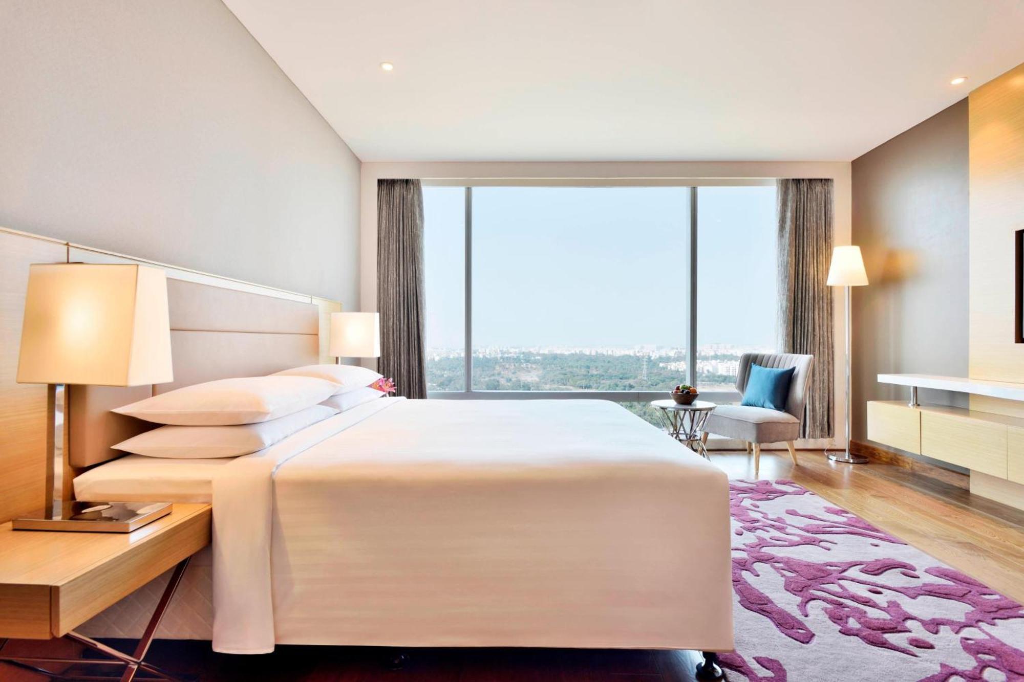 Marriott Executive Apartments Hyderabad Eksteriør bilde